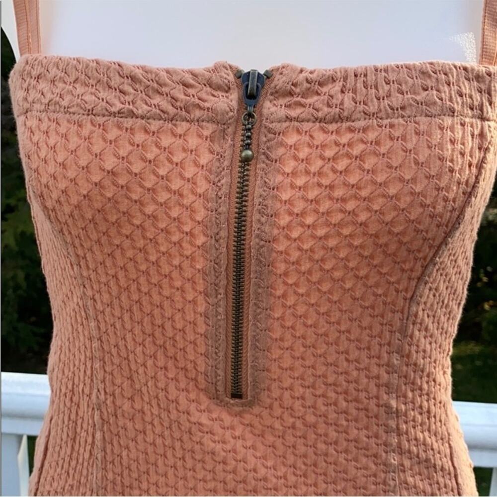 Free People Waffle Bodysuit Peach/Light Coral XS Boho Beachy Resort Casual 🍑🌊 - Picture 8 of 8